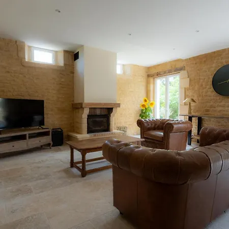 Bed & Breakfast Du Manoir De Berville 4*