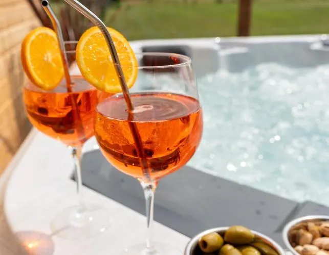 Du Manoir De Berville Отель типа 